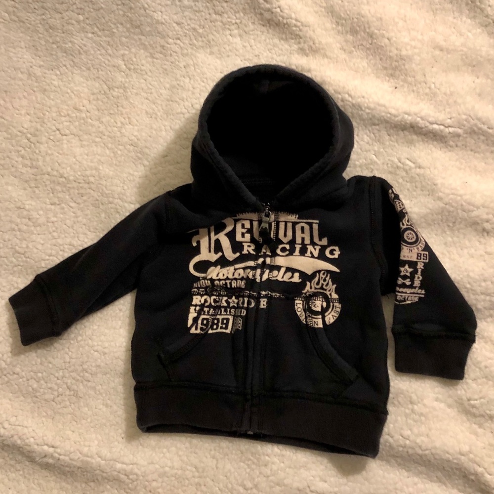 ⭐️4/$20⭐️ The Children’s Place Zip Up 🏍 Hoodie